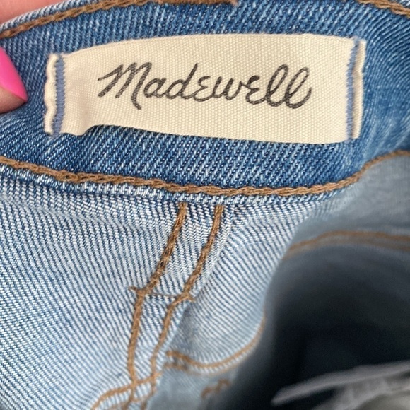 Madewell 10" High-Rise Skinny Crop Jeans in Horne Wash - Picture 11 of 13